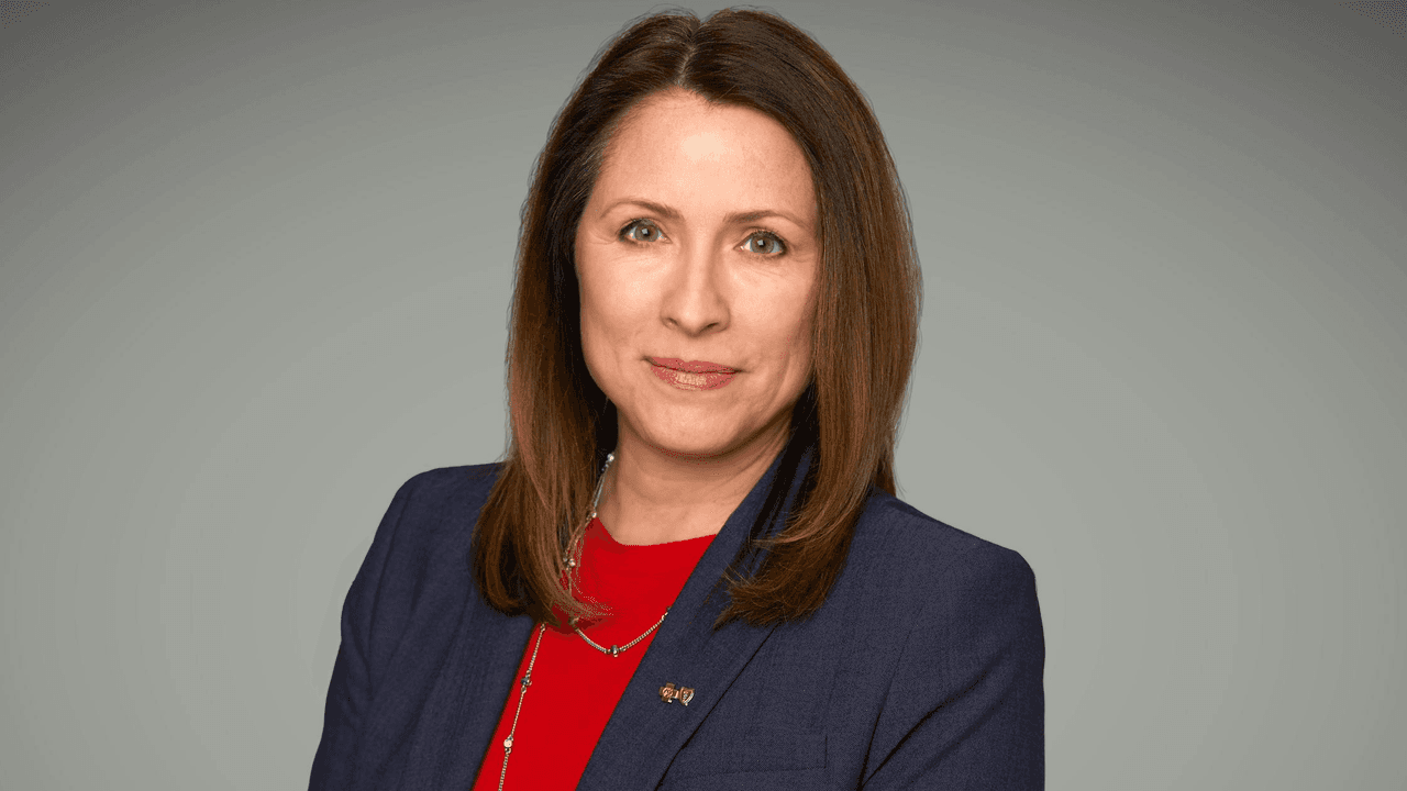 MN Blue Cross paid its CEO $4.9M amid red ink, cost-cutting