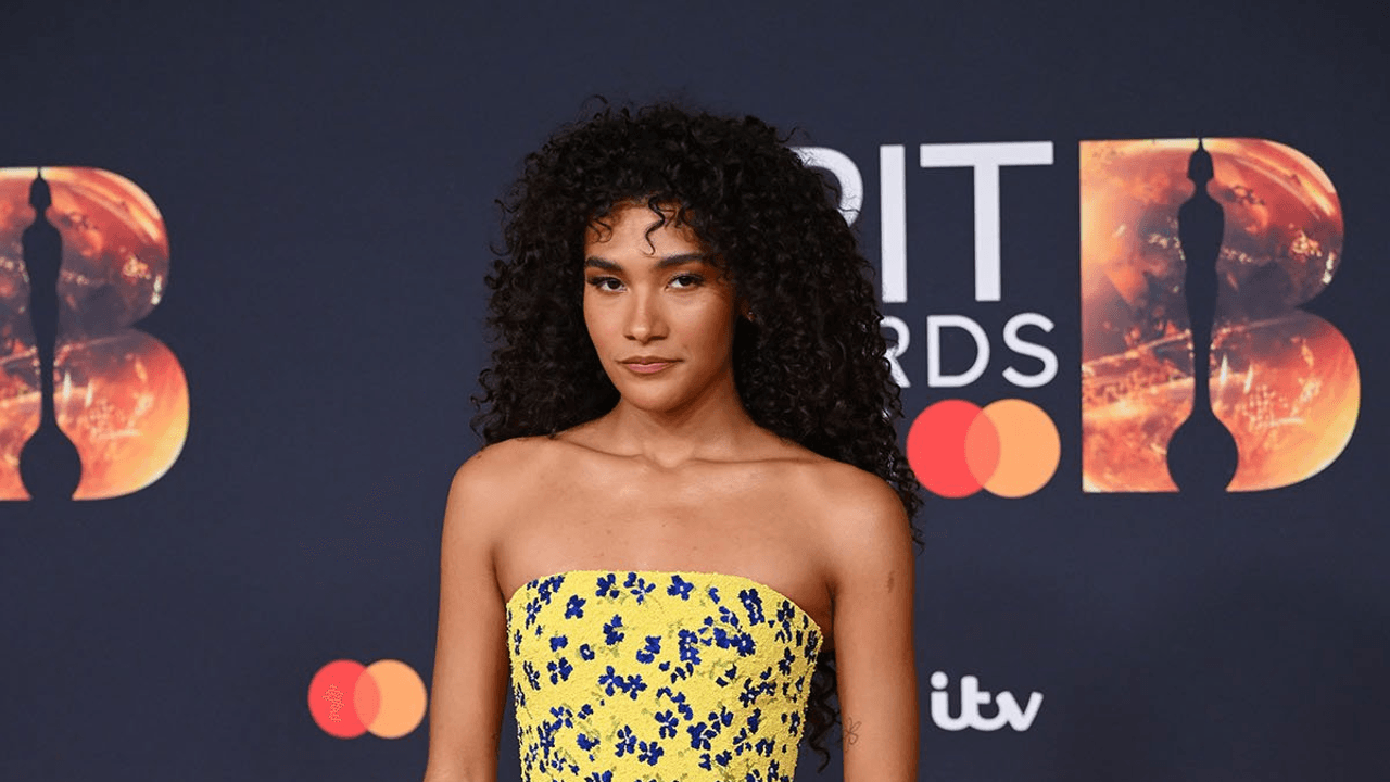 Olivia Dean Wore Loewe & Chanel To The BRIT Award 2026