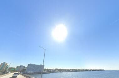 Sunny Days Ahead for Tampa, NWS Forecasts Warm Weather and Clear Skies