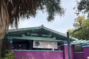 A new restaurant and bakery is taking over Craftsman House in St. Petersburg