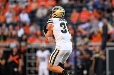 Oregon losing projected top-50 pick to the NFL Draft