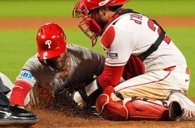 Harper caught stealing home as Phils find way around baserunning miscues